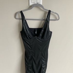 Skims glissenette mini dress black Size L